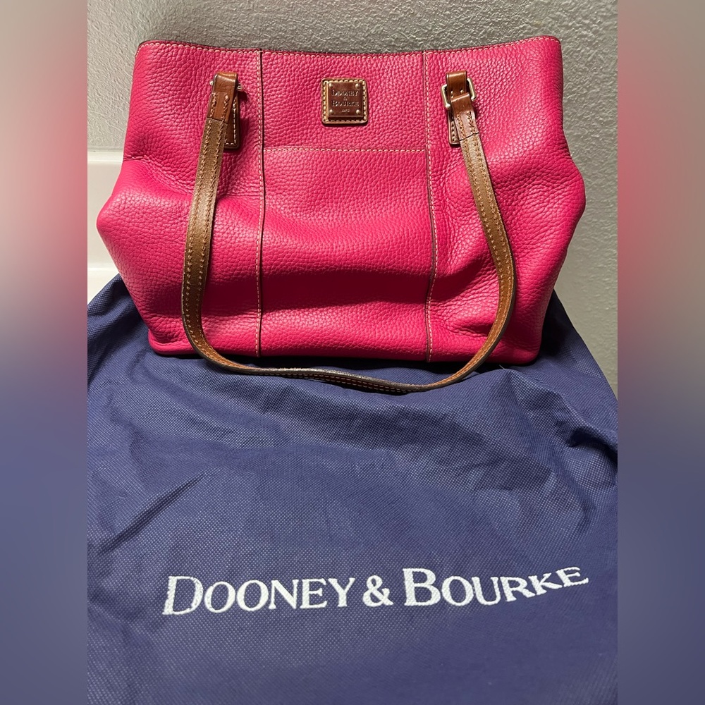 Dooney and Bourke pink tote.